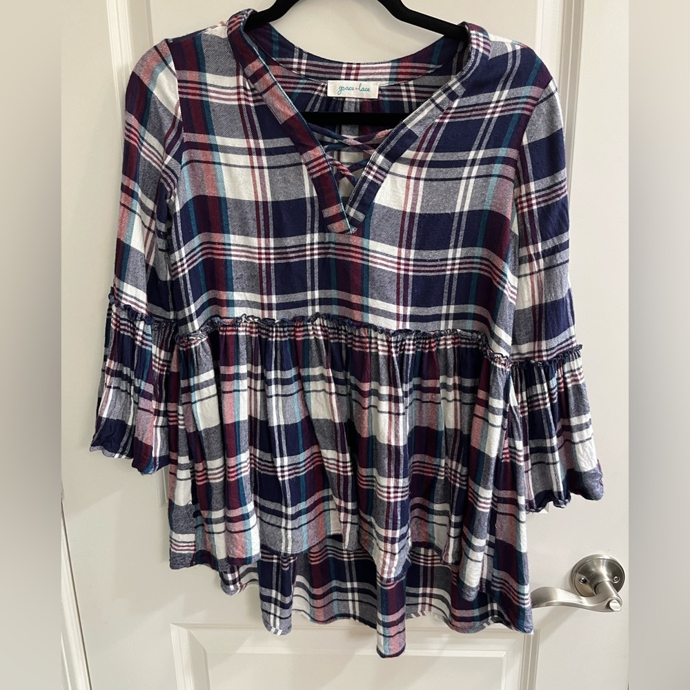 Grace and Lace women’s peplum, high low flannel top